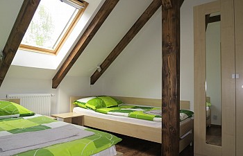 Ložnice pro 2 osoby.