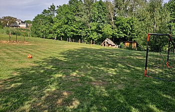 Fotbalové hřiště.