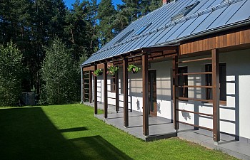 Pohled na budovu penzionu.